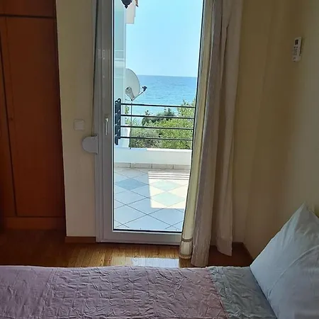 Sunny Beachfront فيلة *